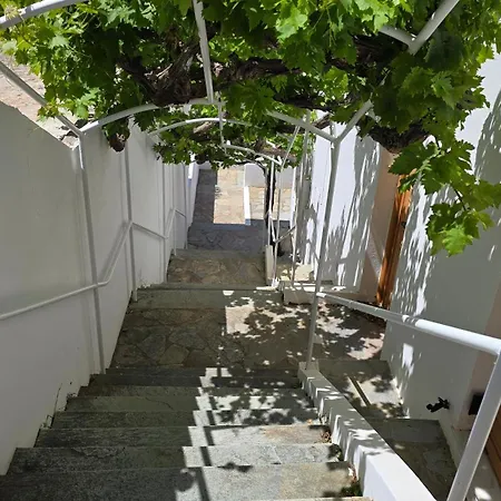 Teos Sunset View * Batsi (Andros)